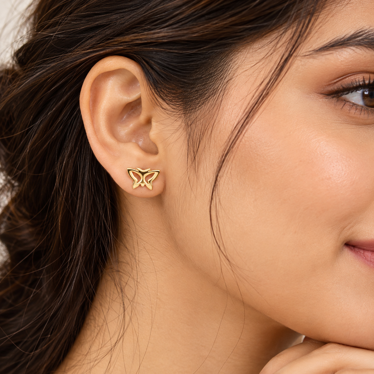 Elegant Openwork Butterfly Gold Stud