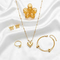 The Golden Heart Jewelry Set