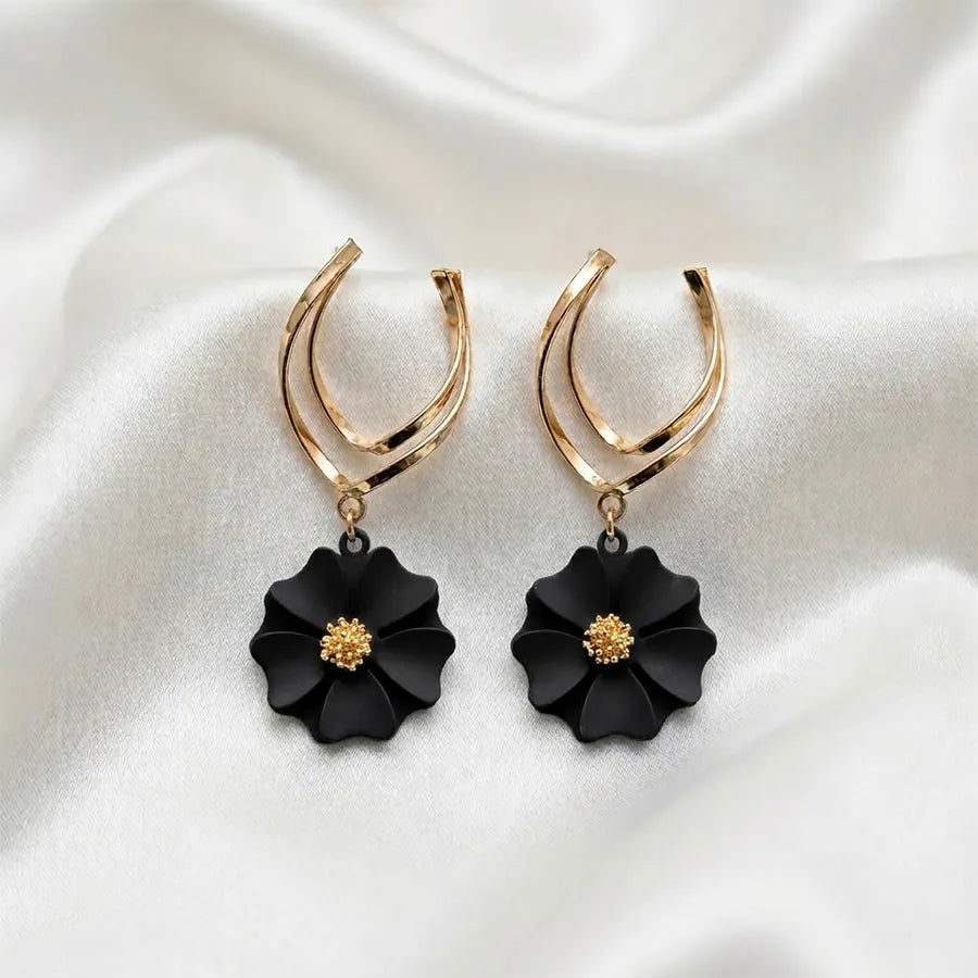 Dual-Arc Gold & Enamel Drop Statement Stud