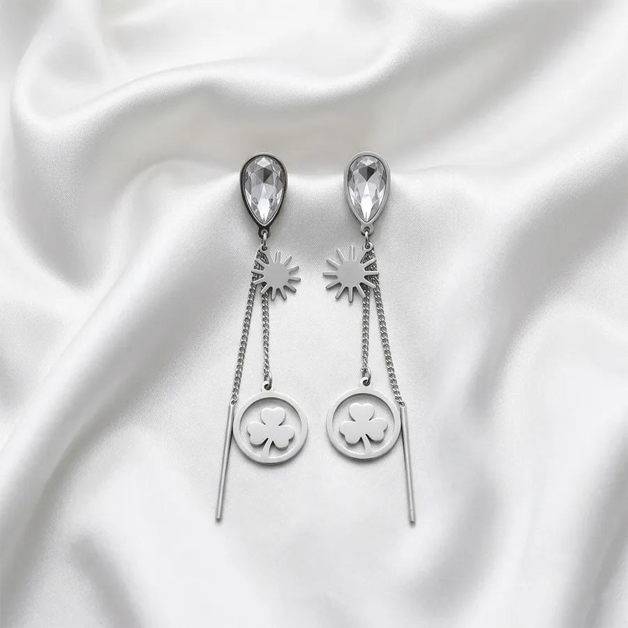 Clover Chain Drop Earring