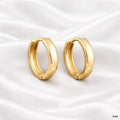 Elegant dailywear golden ring Stud