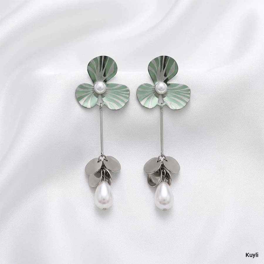 Floral Pearl Drop Earring