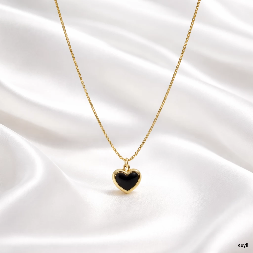 Tiny Black Hearted Pendant