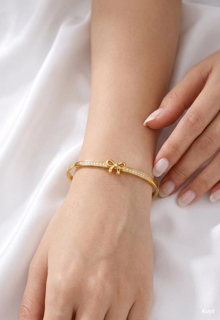 Elegant Bow Hinged Clasp Kada