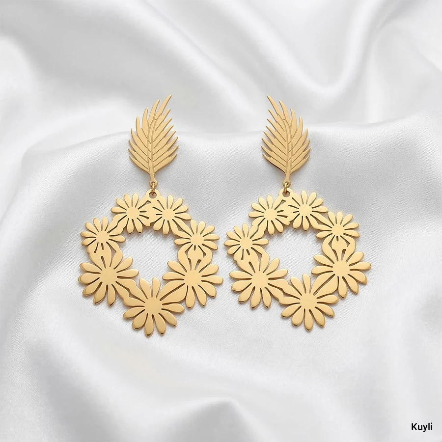Golden Floral Hollow Statement Earring